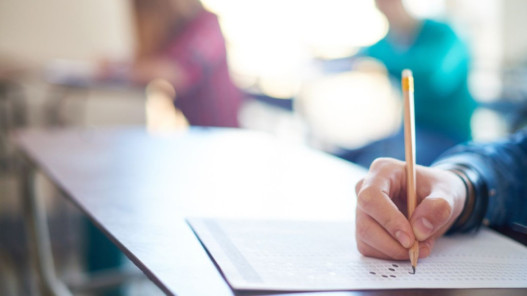 بدء امتحان الثانوية العامة في 25 حزيران (جدول)