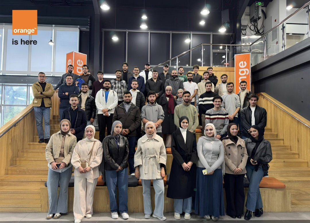 40 Students Empowered Through Orange Digital Center for Training 