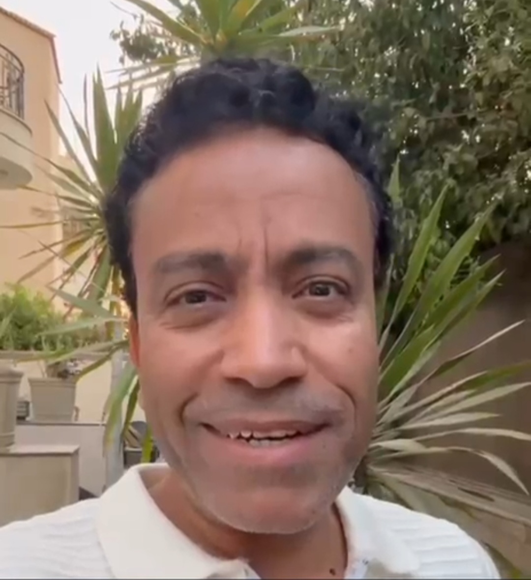 الفنان سامح حسين يشكر إدارة مهرجان جرش